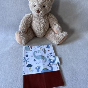 Protège carnet de santé - Modèle Dinosaure Marron
