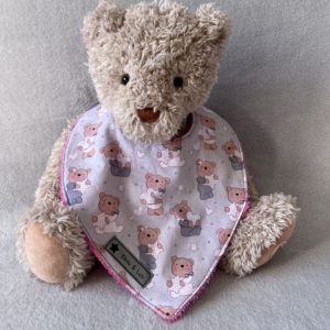 Bavoir bandana - Modèle Nounours étoile coeur